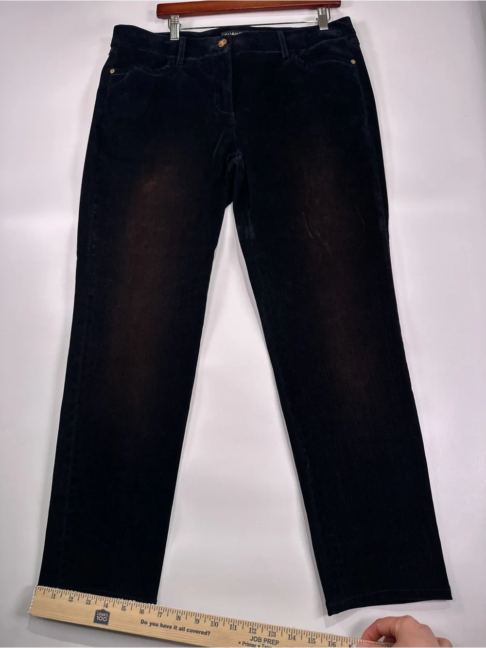 Chanel 17A CC Lion Button Straight Leg Velvet Pants Navy Blue FR 46